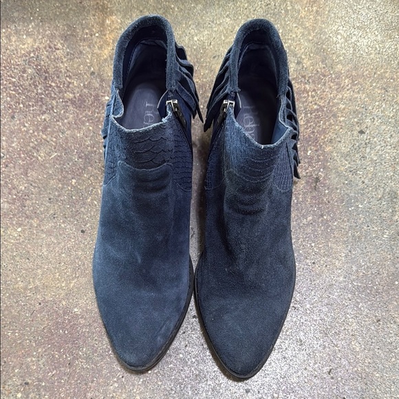 Reba fringe Ankle Boots with Side Zipper - Picture 1 of 5